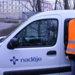 Potravinovou pomoc NADĚJE v Litoměřicích posílil nový automobil