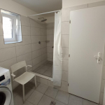 Nová koupelna v azylovém domě pro muže